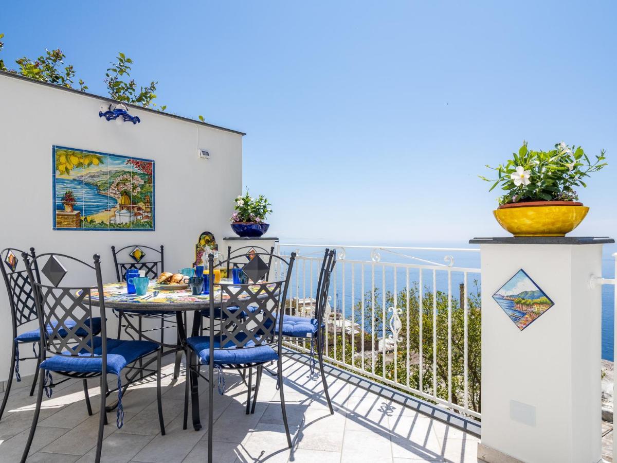 Appartamento Blue Waves - De Vivo Realty Positano Esterno foto