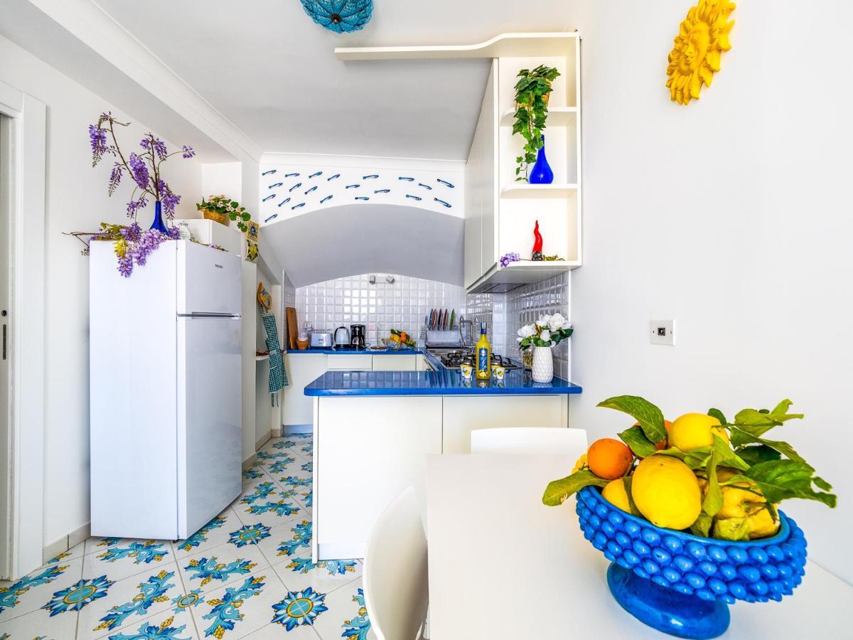 Appartamento Blue Waves - De Vivo Realty Positano Esterno foto